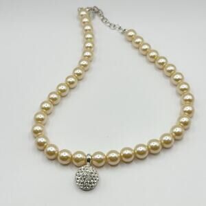 Jones New York Necklace Faux Pearl Pendant JNY Costume Jewelry Retro